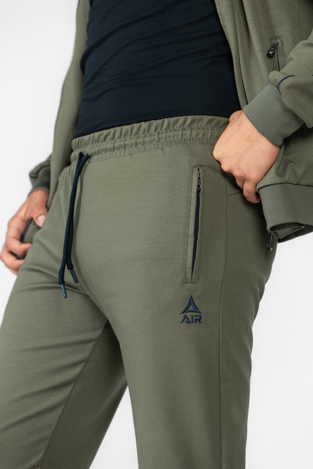 AIR CORE Komplet Trenerka – Maslinasto zelena, fotografija 8